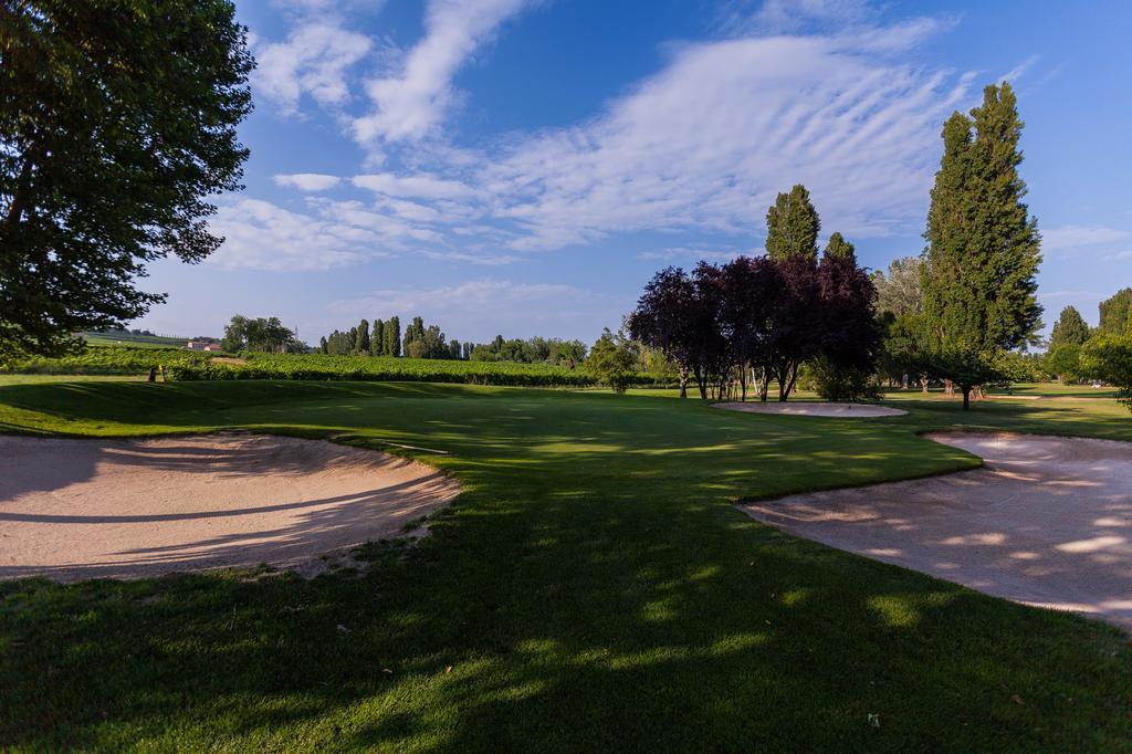 B&B Golf Club Le Vigne Villafranca di Verona Exterior photo